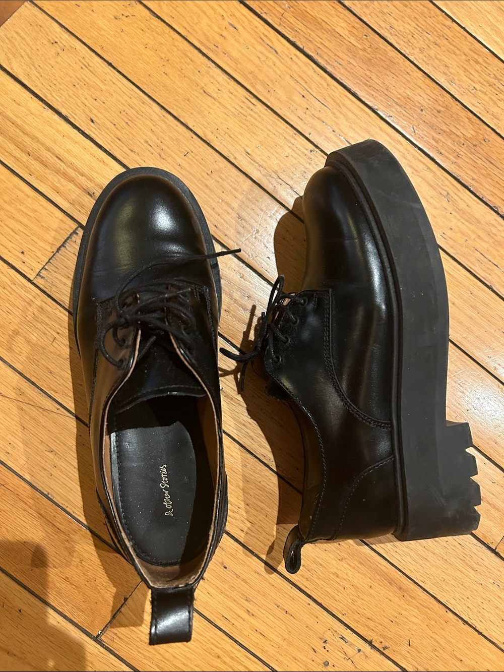 & Other Stories Chunky Leather Lace-Up Booties